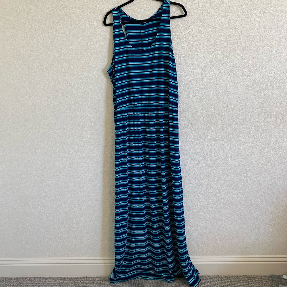 Stripe Knit‎ Maxi Dress
